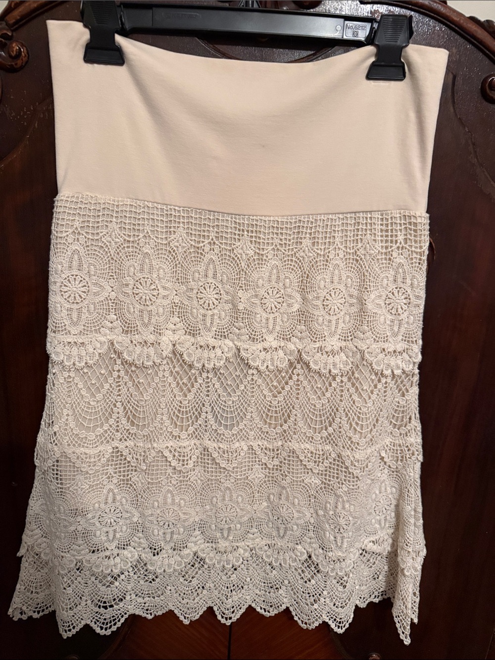 Solitaire Cream Crochet Tiered Knee Length Skirt